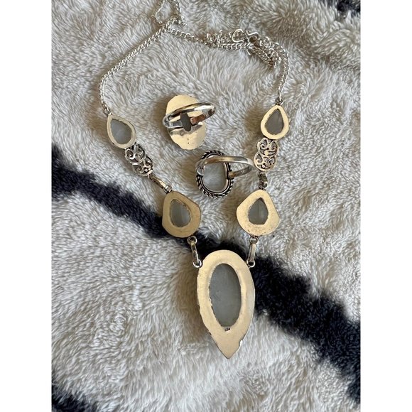 925 Rainbow Flash Moonstone Necklace + Ring Set - Picture 4 of 9